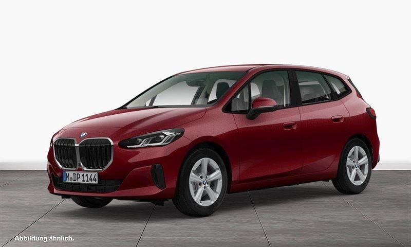 Rot Gebraucht 2022 BMW 218 Active Tourer Sport Line Van / Kleinbus | 28.380 € (Fairer Preis) - Bild 1/3
