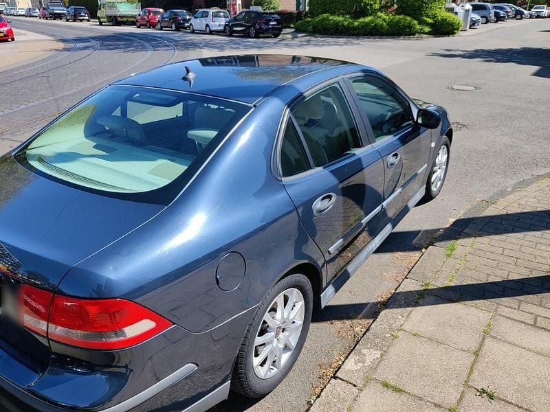 Second-hand Saab 9-3 150 CP (110 kW) 2004 Albastru Berlinǎ