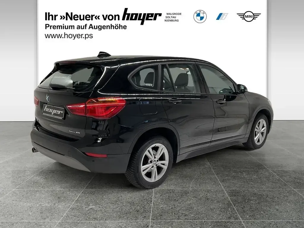 Gebraucht BMW X1 Advantage 140 PS (102 kW) 2019 Schwarz SUV