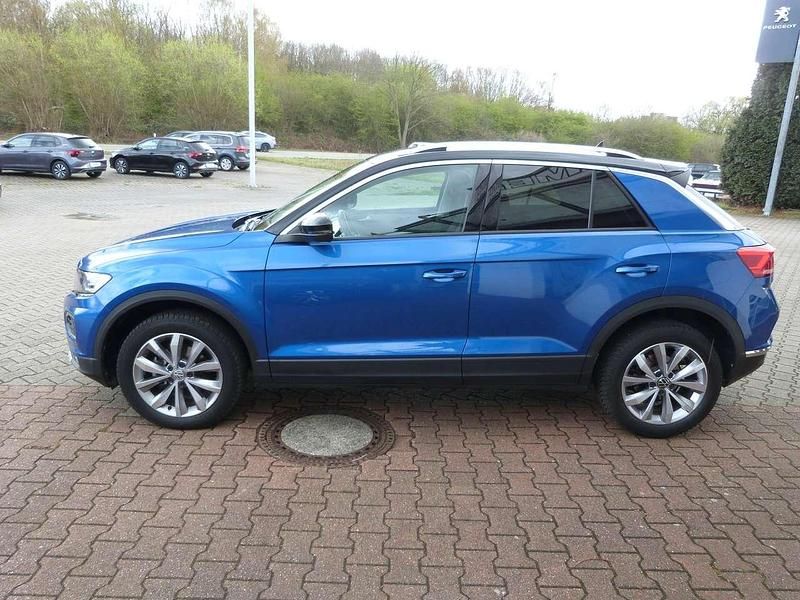 Gebraucht VW T-Roc Style 150 PS (110 kW) 2021 Ravennablau metallic SUV