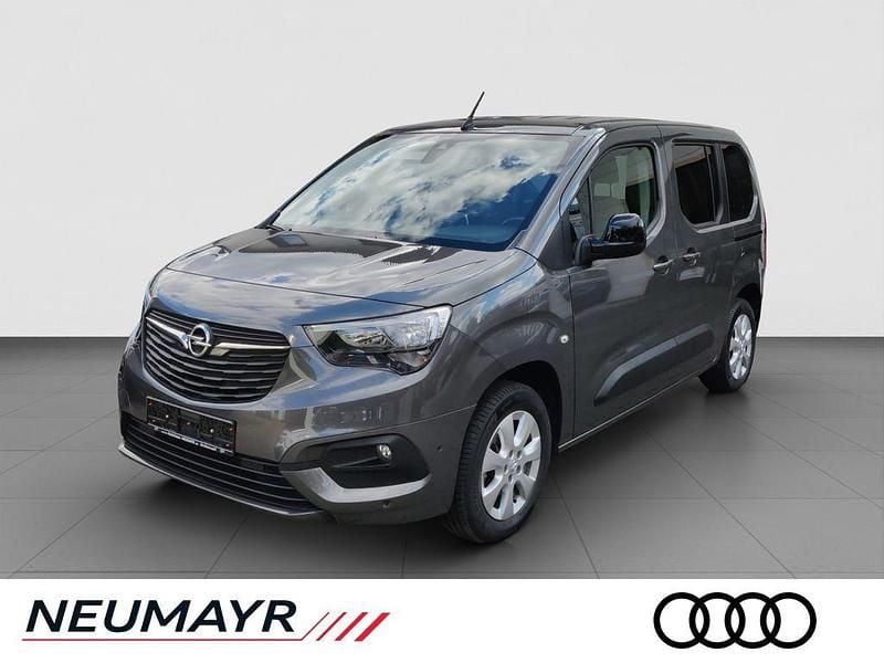 Mondstein grau metallic Gebraucht 2023 Opel Combo Life Elegance Van / Kleinbus | 22.490 € (Guter Preis) - Bild 1/4