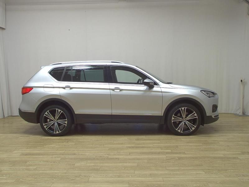 Grau Gebraucht 2022 Seat Tarraco 4Drive SUV | 24.980 € (Superpreis) - Bild 1/4
