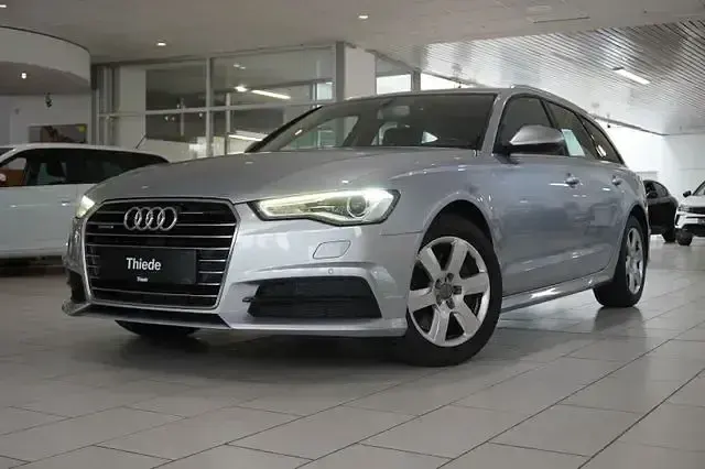 Gebraucht Audi A6 Sport 252 PS (185 kW) 2017 Grau metallic Kombi