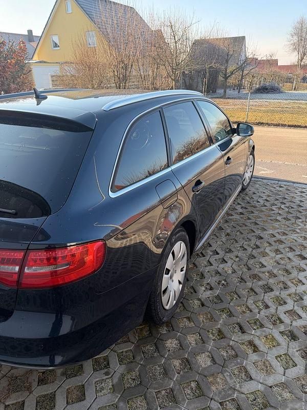 Occasion Audi A4 S-Line 150 ch (110 kW) 2015 Bleue Break