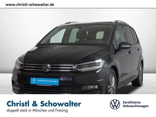 Deep black perleffekt Gebraucht 2023 VW Touran Move Van / Kleinbus | 36.410 € (Fairer Preis) - Bild 1/4