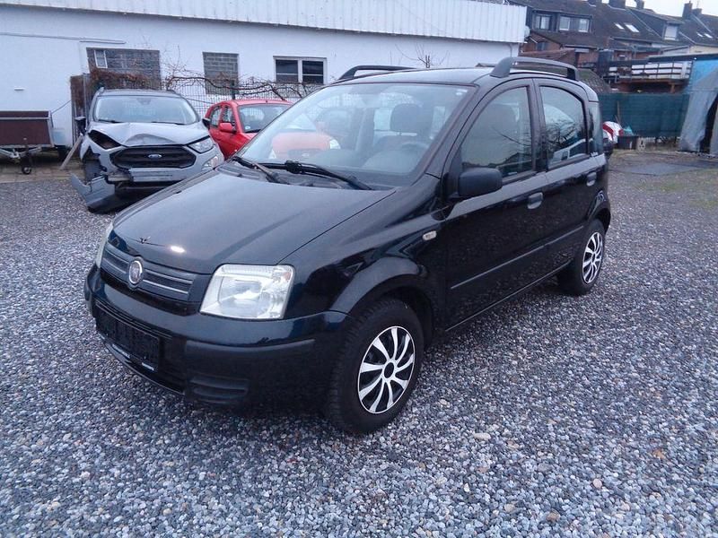 Schwarz Gebraucht 2009 Fiat Panda Dynamic Limousine | 2.450 € (Fairer Preis) - Bild 1/3