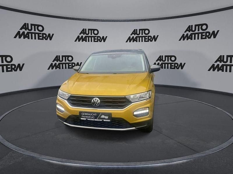 Gebraucht VW T-Roc Active 150 PS (110 kW) 2021 Gelb SUV