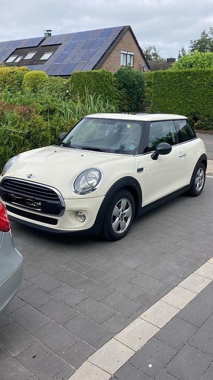 Weiß Gebraucht 2014 Mini ONE Kleinwagen | 7.500 € (Fairer Preis) - Bild 1/4