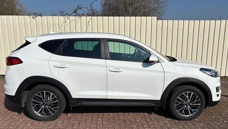 Gebraucht Hyundai Tucson Advantage 132 PS (97 kW) 2021 Weiß SUV