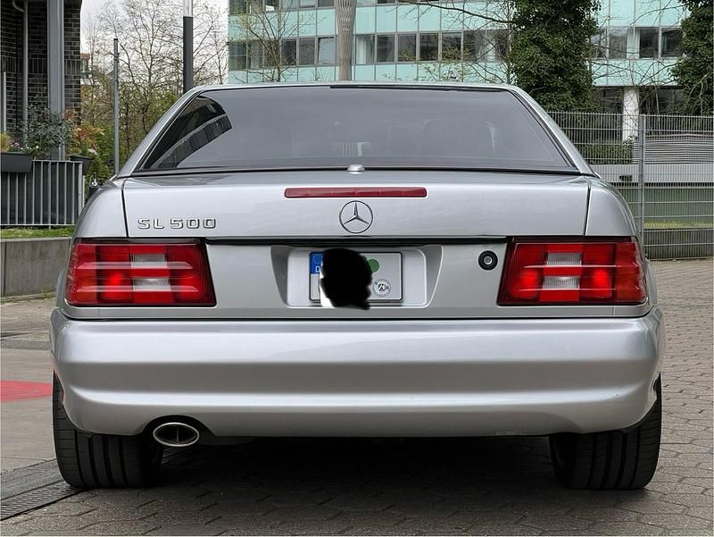 Silber Gebraucht 2001 Mercedes SL500 AMG Cabrio | 26.900 € - Bild 1/4