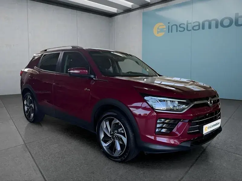Gebraucht SsangYong Korando 163 PS (119 kW) 2020 Rot SUV