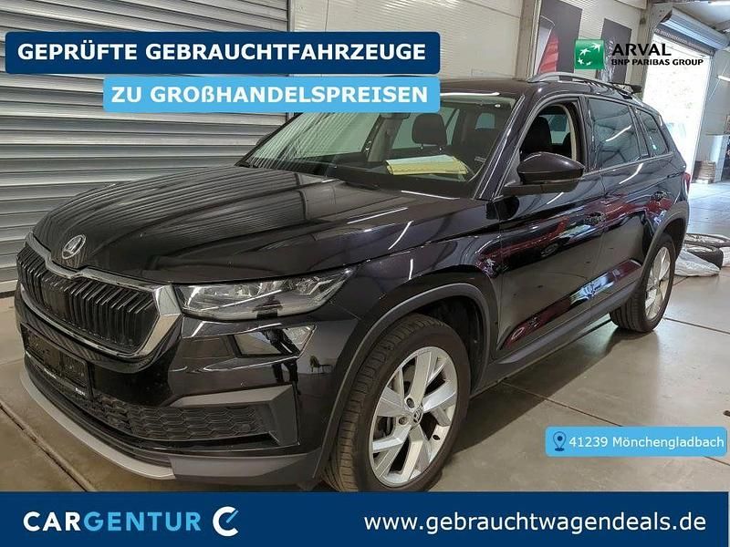 Schwarzmagic perleffekt Gebraucht 2022 Skoda Kodiaq Tour SUV | 31.290 € (Guter Preis) - Bild 1/2