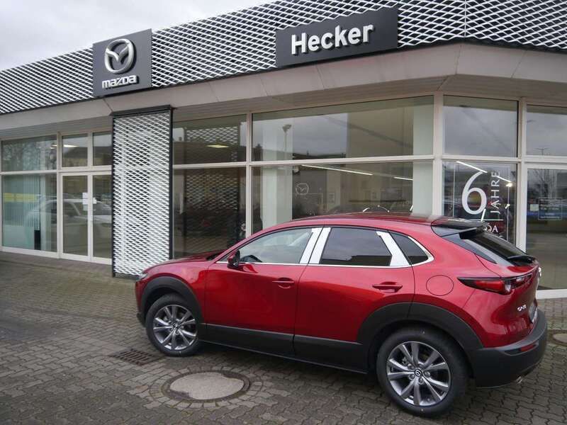 Soul red crystal m 46v Neu 2024 Mazda CX-30 Exclusive SUV | 32.600 € - Bild 1/4