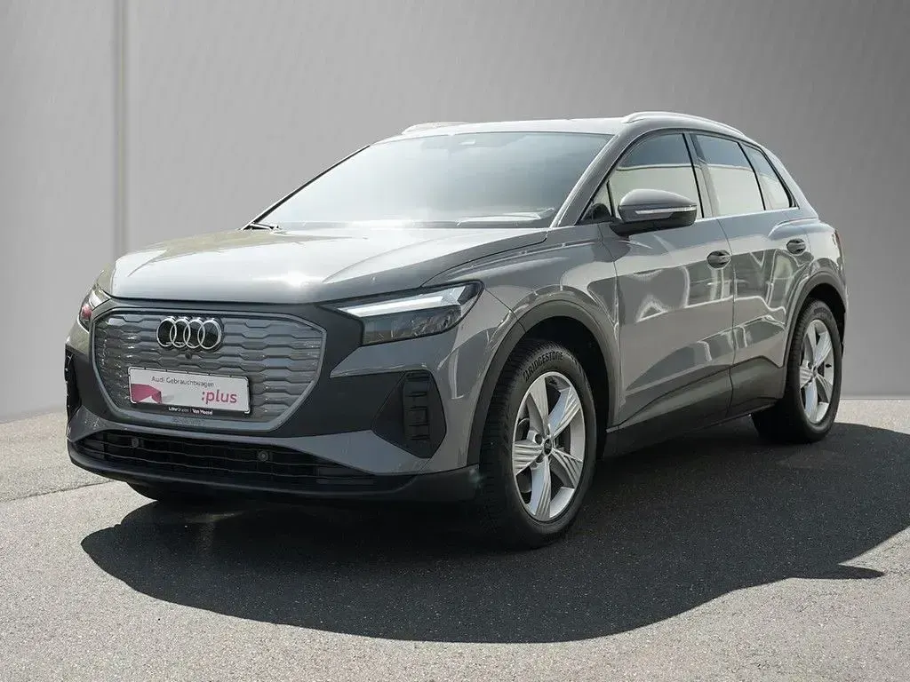 Gebraucht Audi Q4 e-tron Comfort 125 kW (170 PS) 2022 Kieselgrau SUV