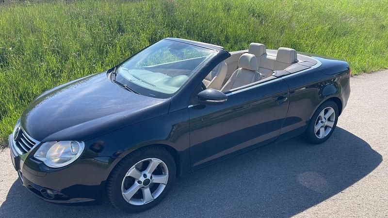Gebraucht VW Eos Sport 160 PS (117 kW) 2009 Deep black perleffekt Cabrio