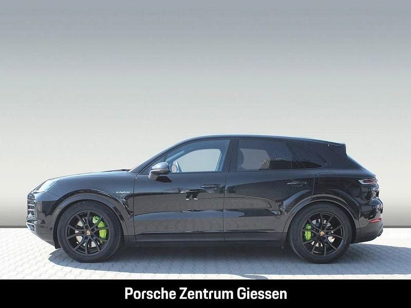 Gebraucht Porsche Cayenne 470 PS (345 kW) 2024 Schwarz SUV