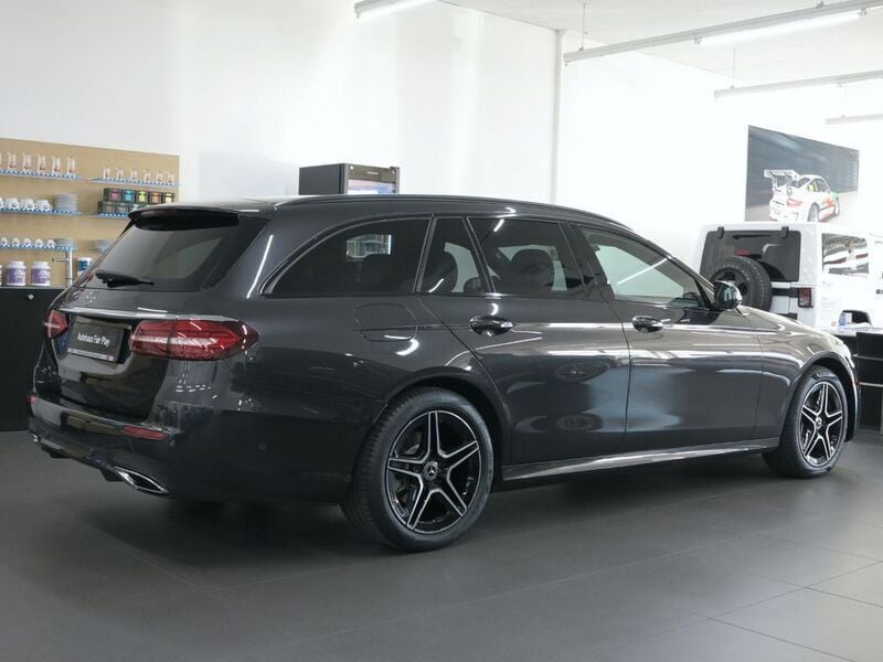 Gebraucht Mercedes E220 AMG 200 PS (147 kW) 2022 Grau Kombi