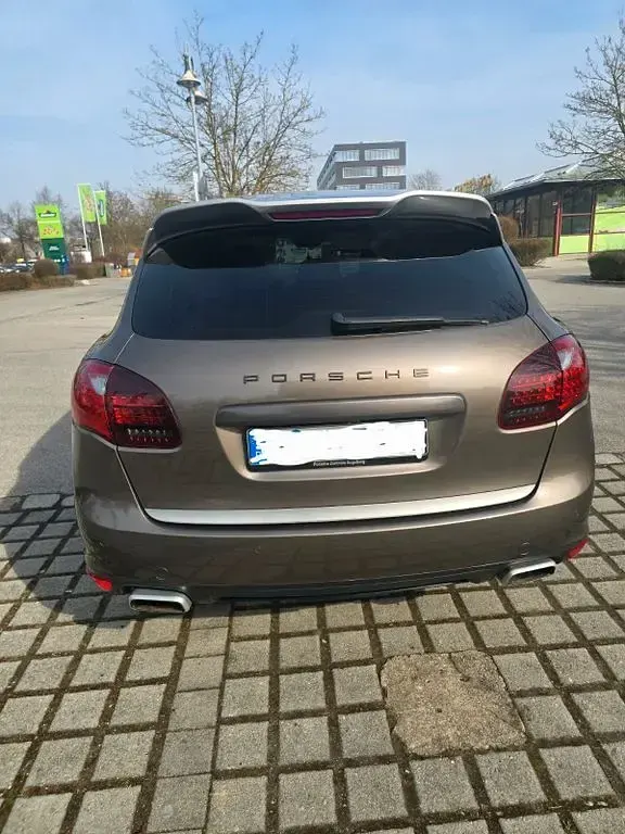 Gebraucht Porsche Cayenne 245 PS (180 kW) 2012 Braun SUV