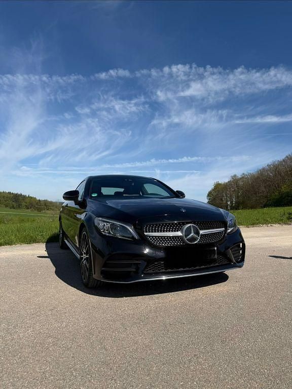 Gebraucht Mercedes C400 333 PS (244 kW) 2020 Schwarz Coupé