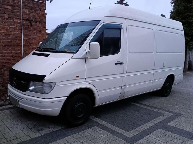 Weiß Gebraucht 1995 Mercedes Sprinter Van | 13.000 € - Bild 1/4
