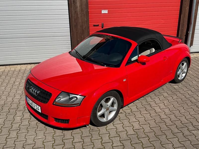 Gebraucht Audi TT Roadster 224 PS (164 kW) 2005 Rot Cabrio