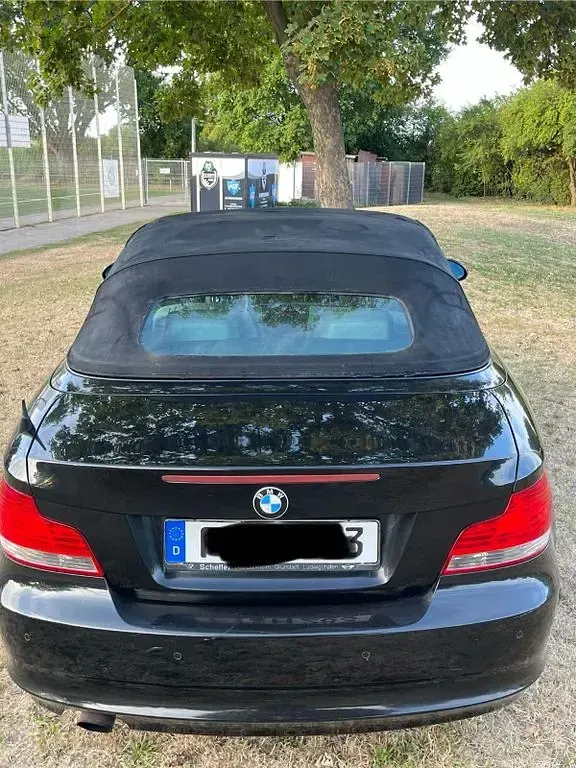 Gebraucht BMW 116 Lifestyle 122 PS (89 kW) 2009 Schwarz Kleinwagen