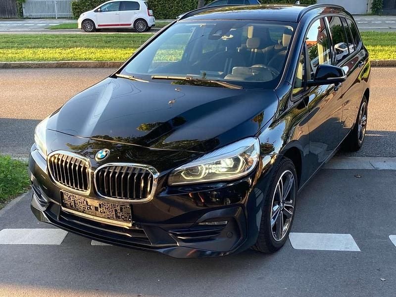 Gebraucht BMW 218 Sport Line 150 PS (110 kW) 2019 Schwarz ii Van / Kleinbus