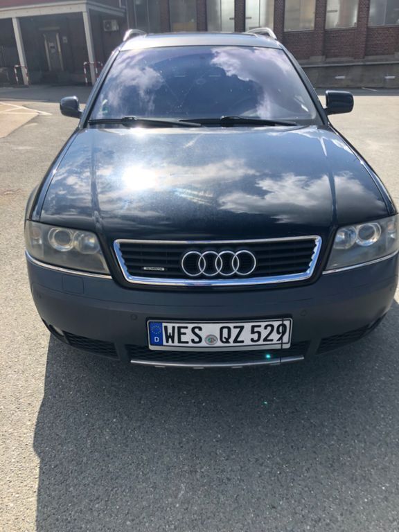 Schwarz Gebraucht 2001 Audi A6 Allroad Kombi | 4.000 € (Etwas zu teuer) - Bild 1/4