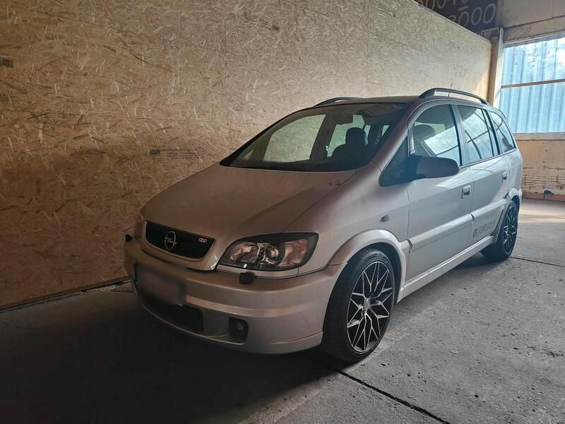 Silber Gebraucht 2003 Opel Zafira OPC Van / Kleinbus | 3.000 € (Fairer Preis) - Bild 1/4