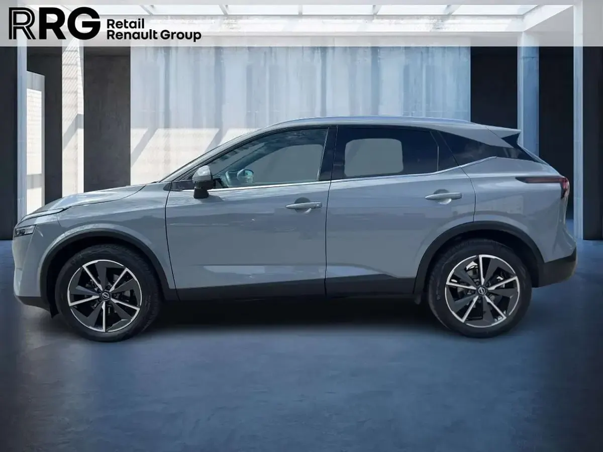Gebraucht Nissan Qashqai Tekna 140 PS (102 kW) 2022 Grau SUV