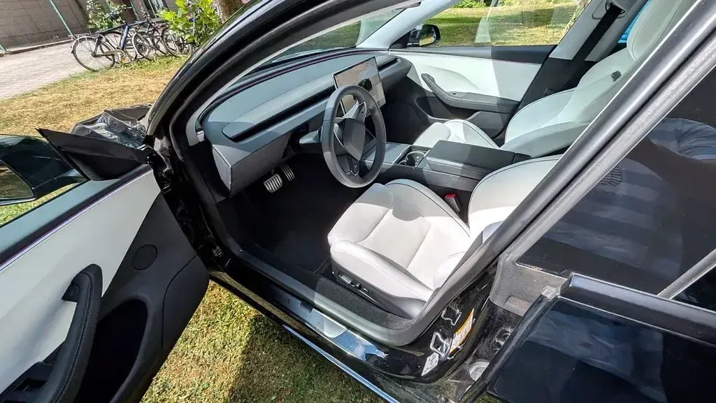 Gebraucht Tesla Model 3 Performance 338 kW (460 PS) 2024 Schwarz Limousine