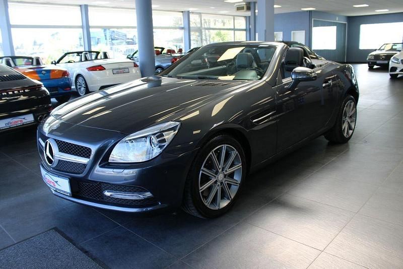 Gebraucht Mercedes SLK250 204 PS (150 kW) 2013 Grau Cabrio