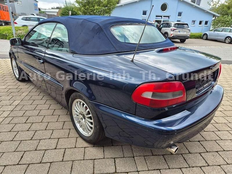 Gebraucht Volvo C70 Comfort 193 PS (141 kW) 2001 Blau metallic Cabrio