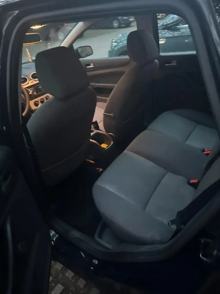 Gebraucht Ford Focus 115 PS (84 kW) 2005 Blau Kombi
