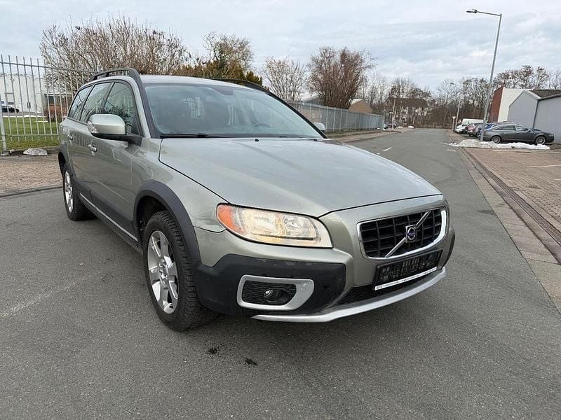 Gebraucht Volvo XC70 Kinetic 185 PS (136 kW) 2008 Grün Kombi