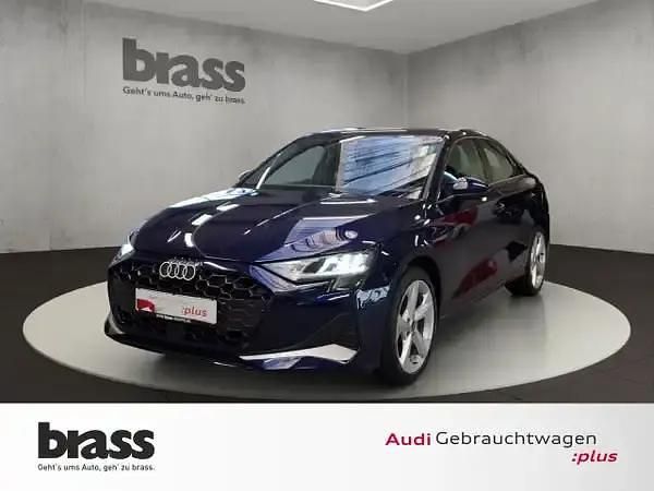 Gebraucht Audi A3 Ambiente 150 PS (110 kW) 2025 Navarrablau metallic Limousine