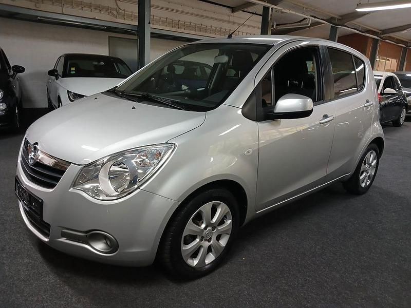 Second-hand Opel Agila 86 CP (63 kW) 2008 Argintiu Hatchback