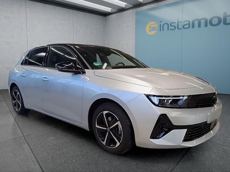 Gebraucht Opel Astra 131 PS (96 kW) 2025 Grau Limousine