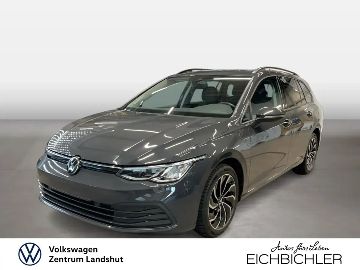Gebraucht VW Golf VIII Life 150 PS (110 kW) 2023 Kombi