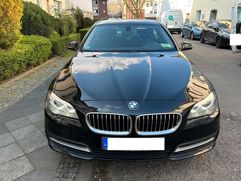 Gebraucht BMW 518 143 PS (105 kW) 2014 Schwarz Limousine