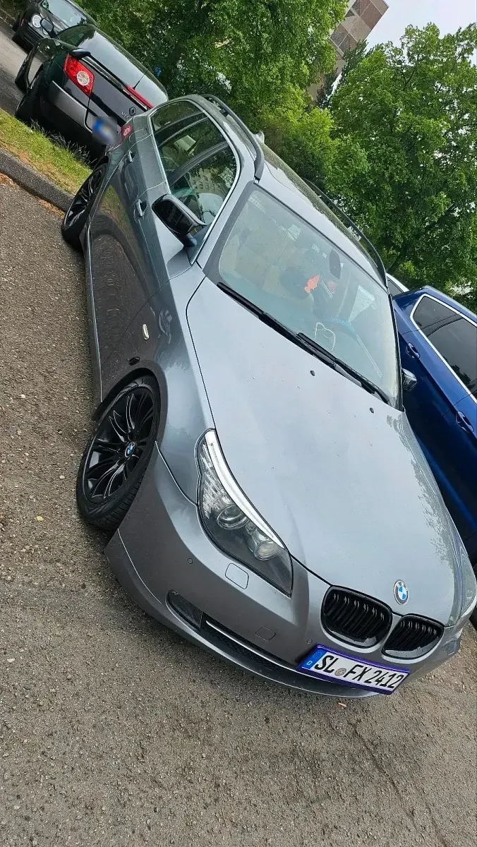 Gebraucht BMW 525 2007 Grau Kombi