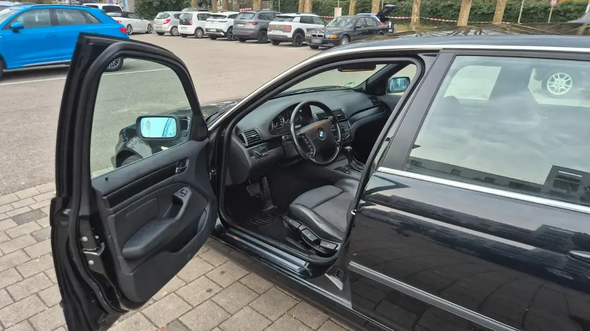 Używany BMW 320 150 KM (110 kW) 2005 Kombi