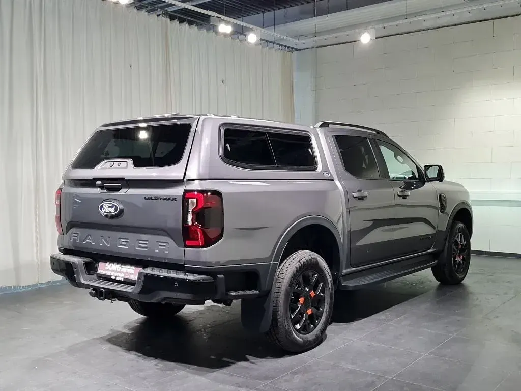 Neu Ford Ranger Wildtrack 241 PS (177 kW) 2026 Grau, carbonizedgrey met. Pickup