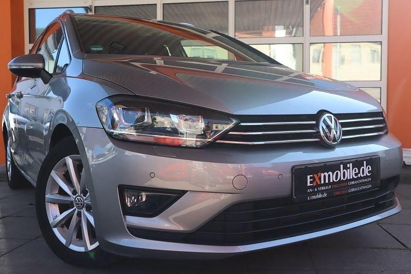 Tungsten silver Gebraucht 2017 VW Golf Sportsvan Comfortline Van / Kleinbus | 12.999 € (Guter Preis) - Bild 1/4