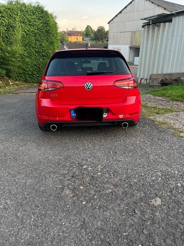 Gebraucht VW Golf GTI 230 PS (169 kW) 2017 Rot Coupé
