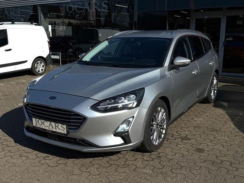 Gebraucht Ford Focus Ambiente 200 PS (147 kW) 2019 Silber Kombi