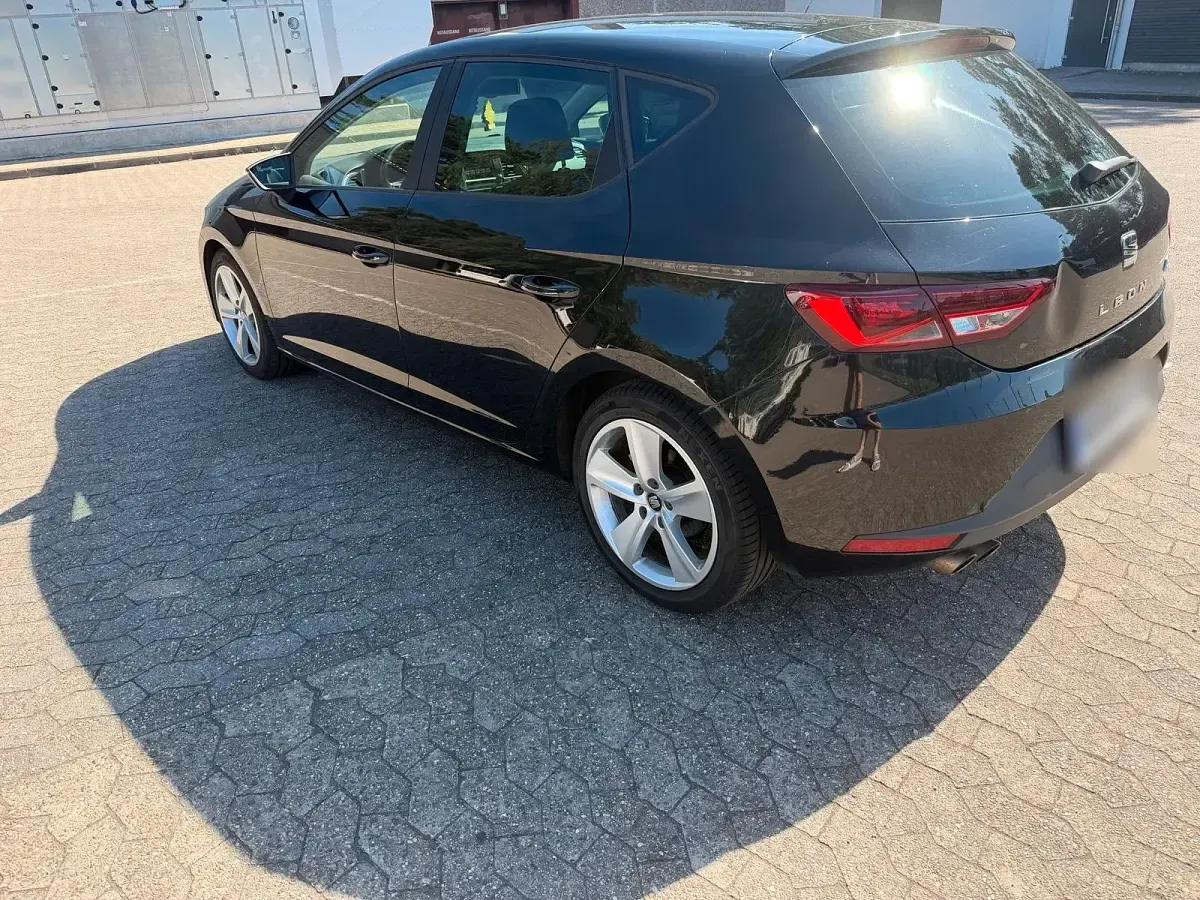 Gebraucht Seat Leon FR 150 PS (110 kW) 2014 Schwarz Limousine