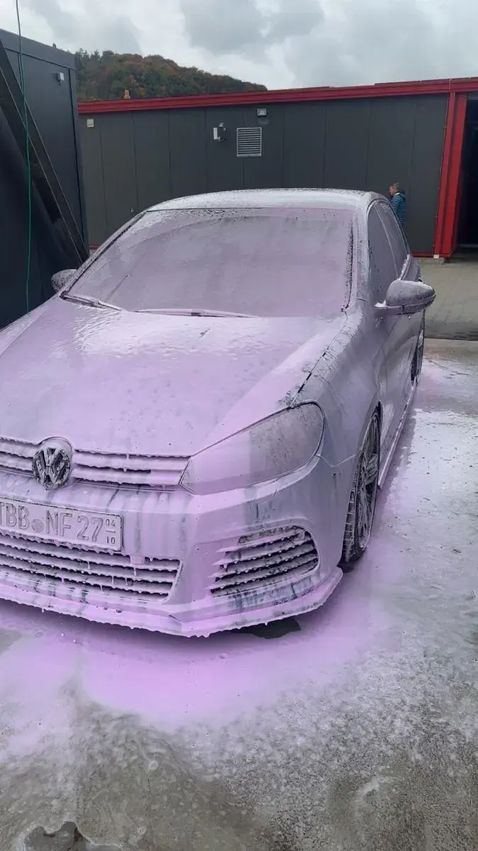 Używany VW Golf VI R 271 KM (199 kW) 2011 Niebieski Hatchback