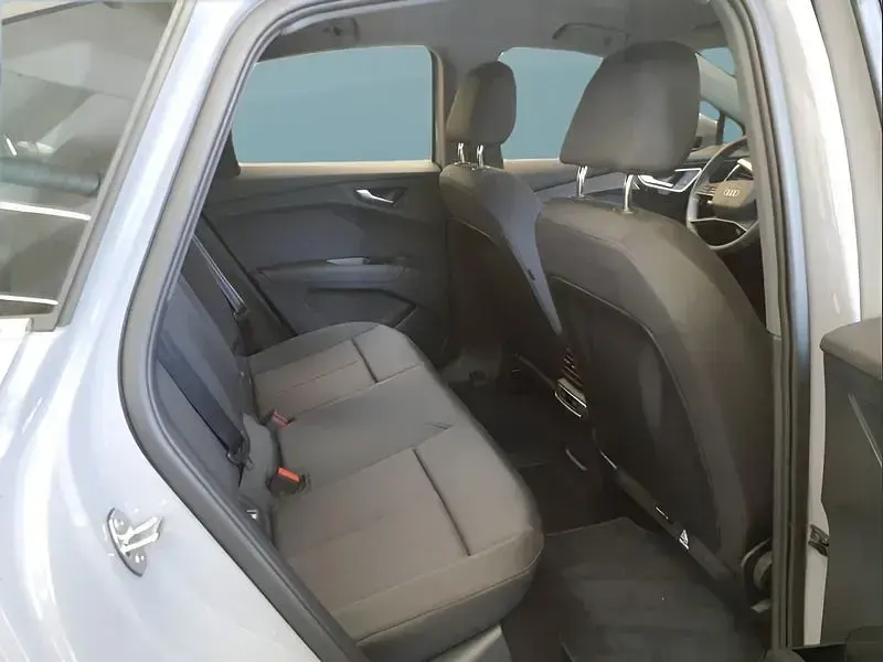 Gebraucht Audi Q4 Sportback e-tron 150 kW (204 PS) 2025 Grau SUV