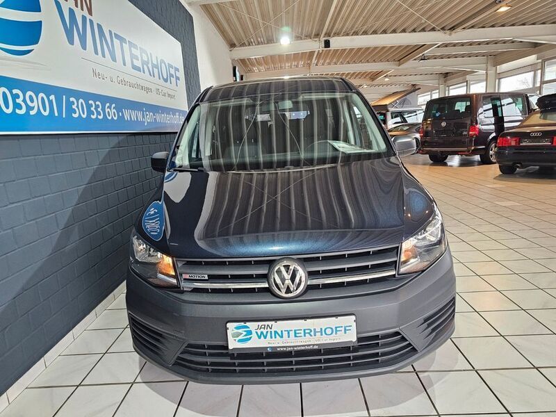 Gebraucht VW Caddy Maxi Conceptline 122 PS (89 kW) 2016 Blau Van / Kleinbus